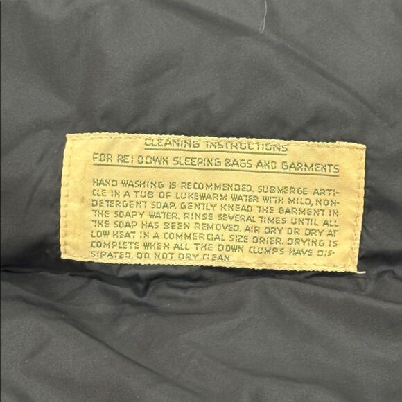 REI Men’s Vintage Navy Blue Goose Down Bomber Outdoor Puffer Jacket size XL - Picture 4 of 9